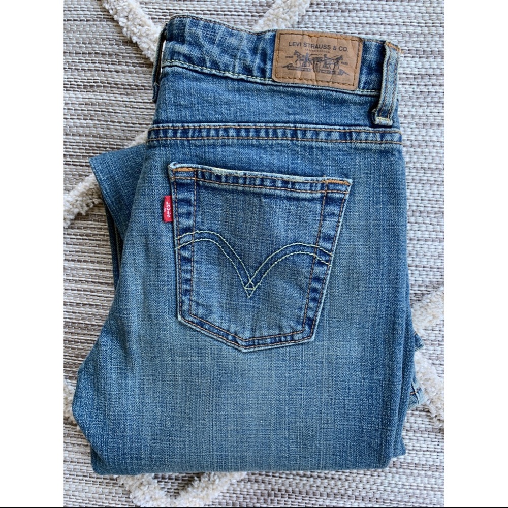 Levi 515’s size 4